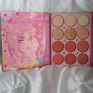 HUDA BEAUTY ダイヤモンドバーム Huda Beauty *Censored* Sparkly Lip Balm Diamond Balm Brand